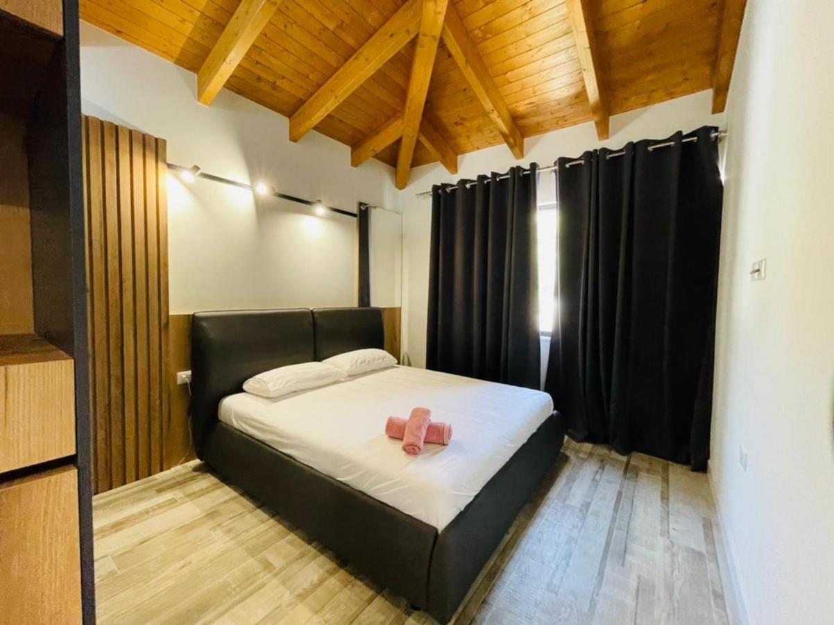Adriatik Hotel Wlora Zewnętrze zdjęcie