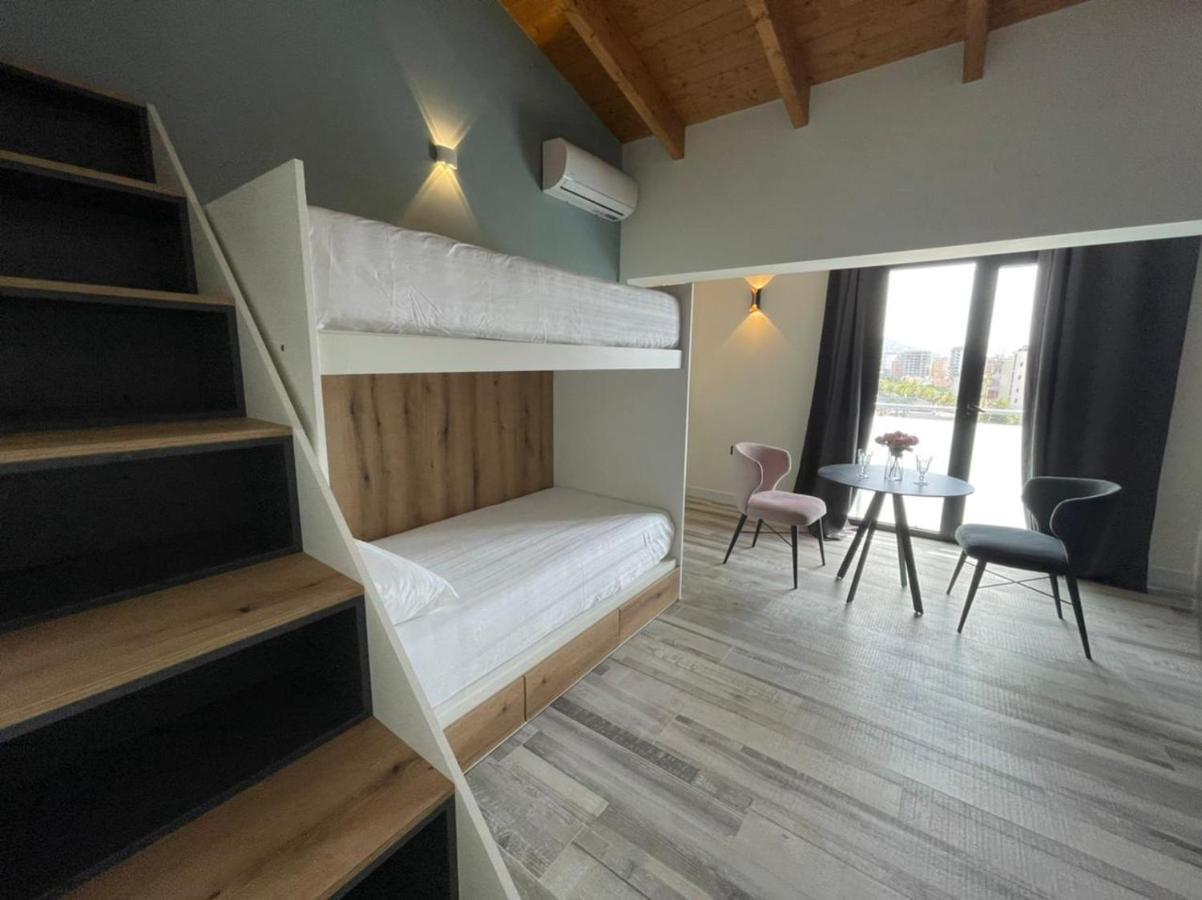 Adriatik Hotel Wlora Zewnętrze zdjęcie